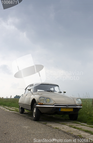 Image of Vintage car on Dutch Dyke