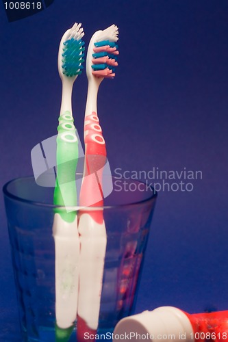 Image of toothbrushes