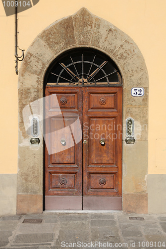 Image of Door in Florence