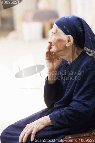 Image of Elderly woman sideview