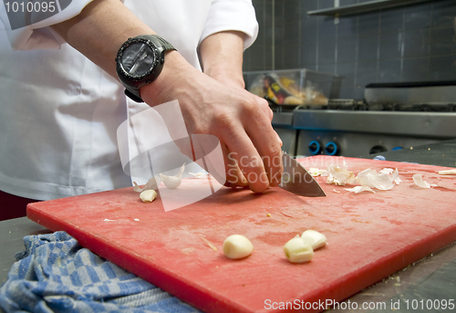 Image of Cutting Garlic