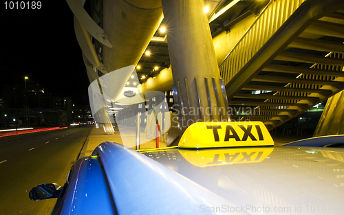 Image of Waiting taxi