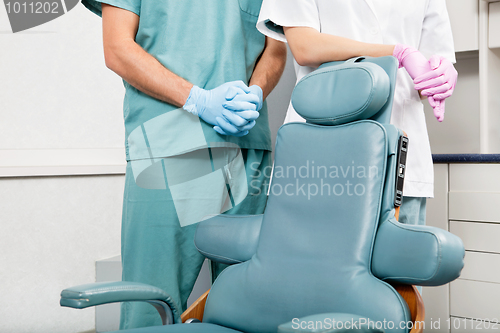 Image of Dentist Detail