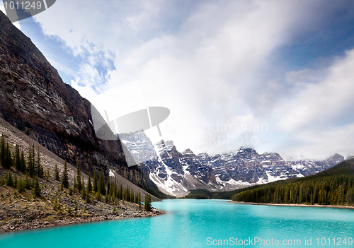 Image of Moraine Lake 