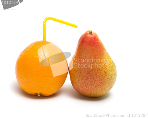 Image of Pear and orange.
