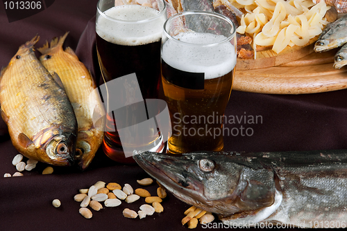 Image of Beer and snacks set