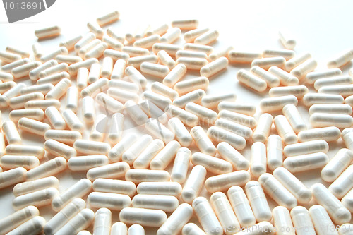 Image of orange generic capsules