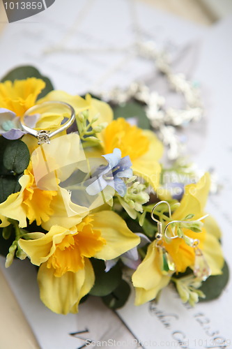 Image of daffodil wedding flowers