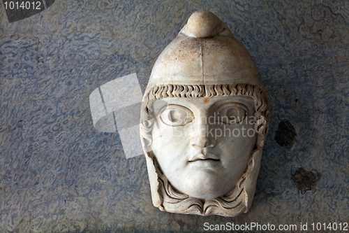 Image of Antiquity mask at the Vatican Museum
