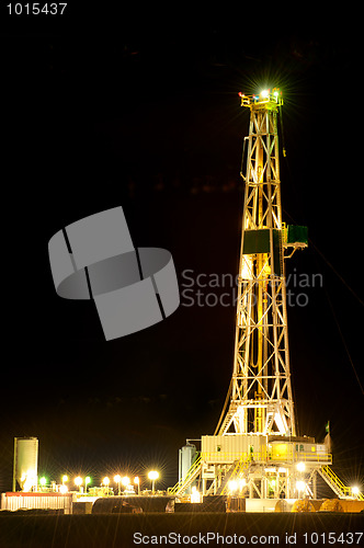 Image of Oil derrick 