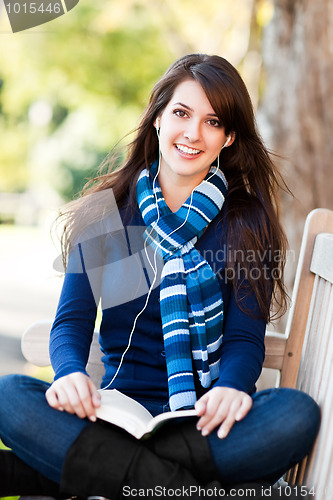 Image of Mixed race college student studying