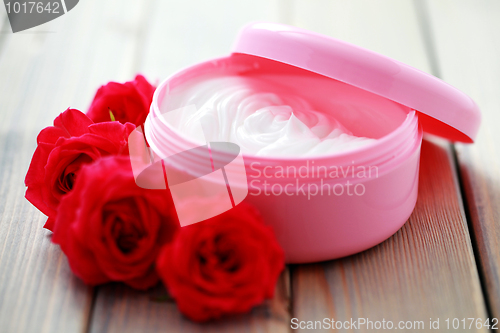 Image of rose face cream