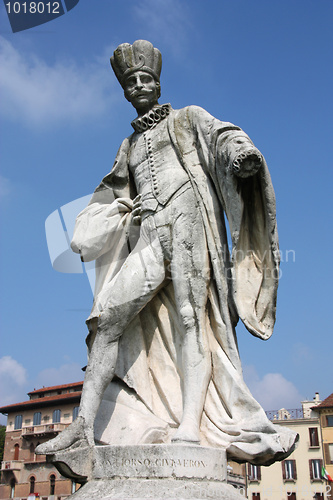 Image of Italy monument