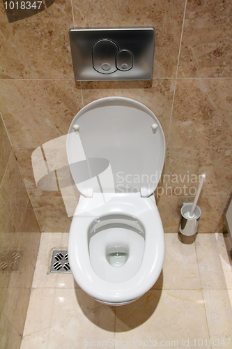 Image of lavatory pan