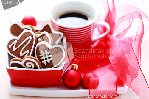 Image of coffe with gingerbreads