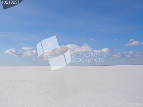 Image of Snow spaces