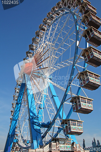 Image of ferris wheel