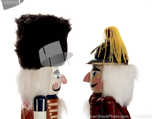 Image of two nutcrackers in profile