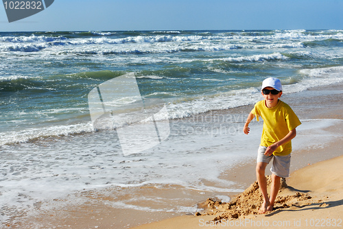 Image of The boy and the sea 