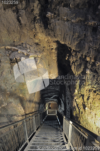 Image of Tunnel in the rocks, leading to an ancient tank 