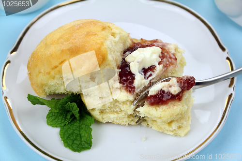 Image of Scone With Jam