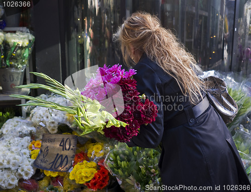 Image of Shopping flowers