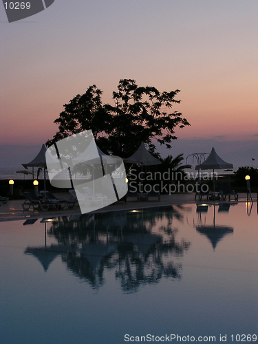 Image of Pool at sunset 2