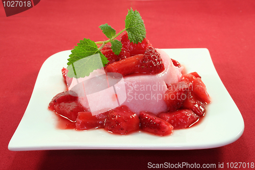 Image of Strawberry Dessert