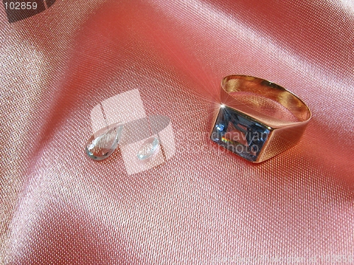 Image of Aquamarine ring and gems (with sparkle)