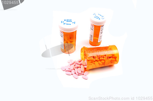 Image of Three bottle pills.