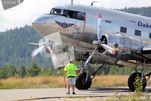 Image of Dakota veteran aircraft