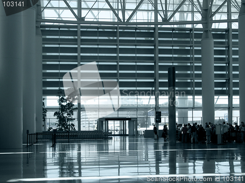 Image of People at the airport