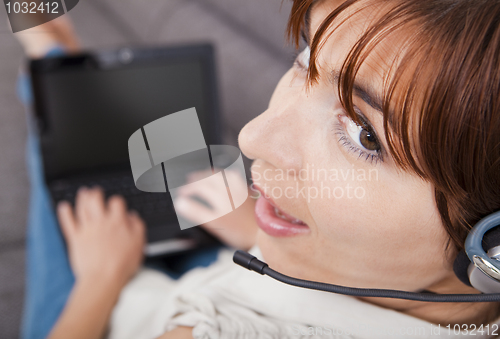 Image of Online conversation