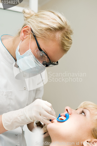 Image of at dentist teeth examination