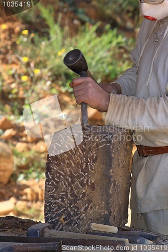 Image of stonecutter