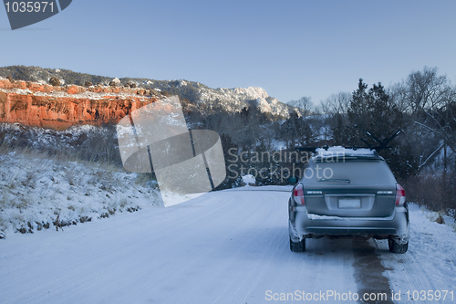 Image of winter driving in Colorado
