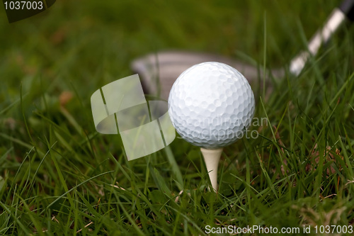 Image of Golf Ball and Tee