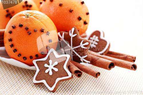 Image of oranges and gingerbreads