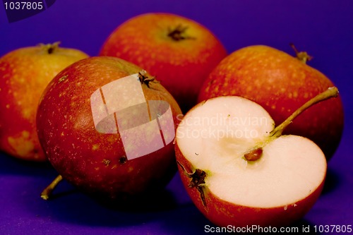 Image of red apples