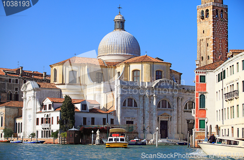 Image of St Jeremiah's church on the Grand Canal