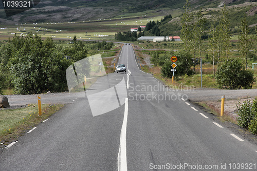 Image of Iceland road