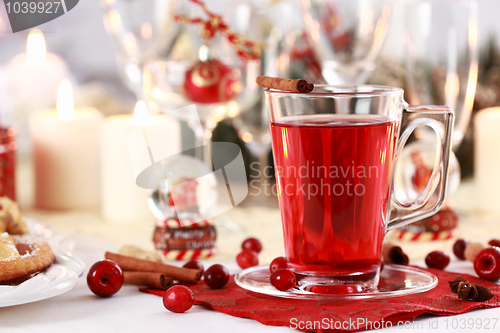 Image of Hot wine cranberry punch 