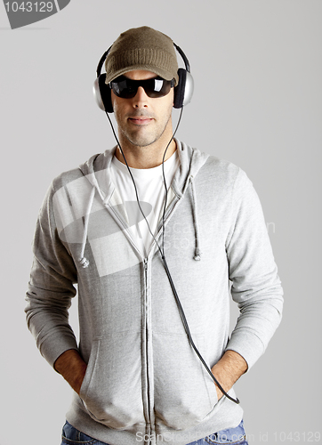 Image of Listen music