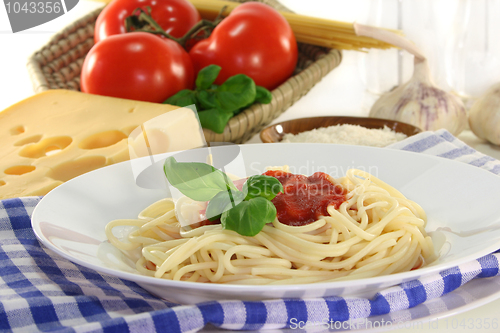 Image of Spaghetti with tomato sauce