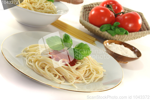 Image of Spaghetti with tomato sauce