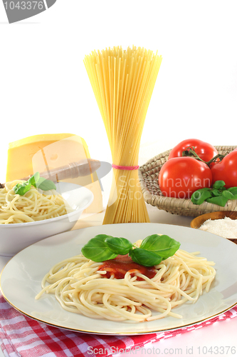 Image of Spaghetti with tomato sauce
