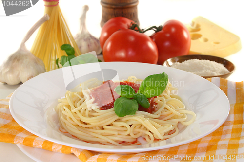 Image of Spaghetti with tomato sauce