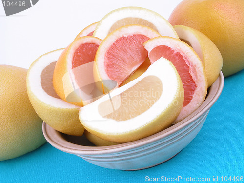 Image of grapefruits