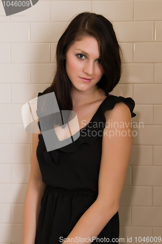 Image of Brunette