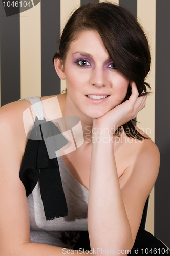 Image of Brunette